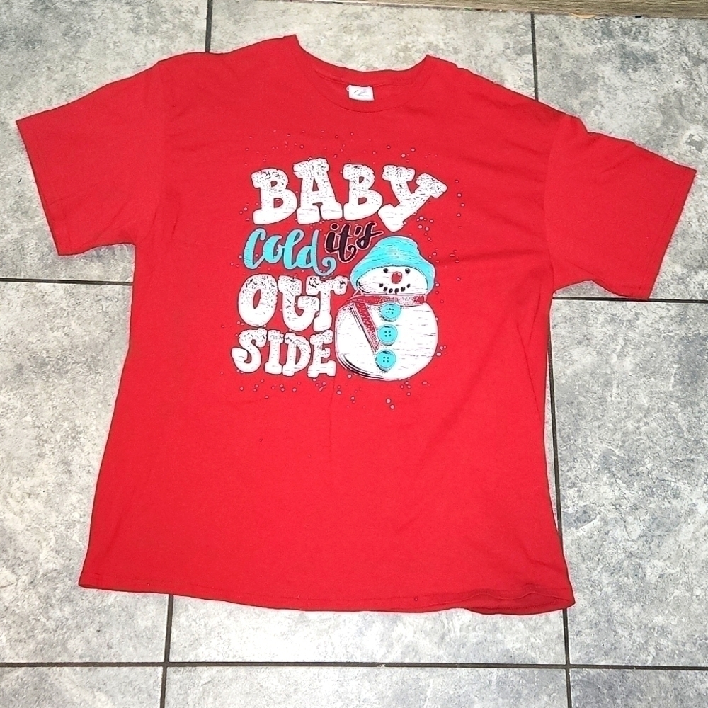 Baby, It's Cold Out Side Red Short-sleeved T-shirt Size XL Winter